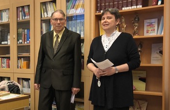 Nagylelkű alumnus lepte meg a Spanyol Tanszéket