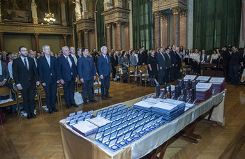 Oktatóinkat és hallgatóinkat is díjazták