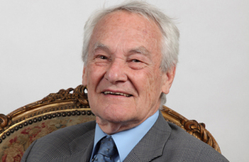 Kiefer Ferenctől búcsúzunk