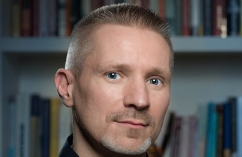 Holch Gábor interkulturális vezetési tanácsadó előadása a Feltámadt Sárkány című sorozatban.
