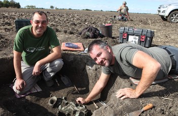 Titokzatos bronzkori áldozati tárgyakat találtak Békésszentandráson (beol.hu)