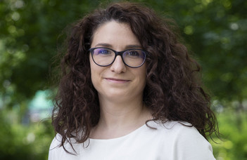 Csonka Laura előadása a "Segédtudományok, levéltár, szakdidaktika" sorozatban.