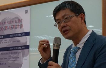 Kwok-ying Lau, a Chinese University of Hong Kong professzora a BTK Filozófiai Kollégiumában.