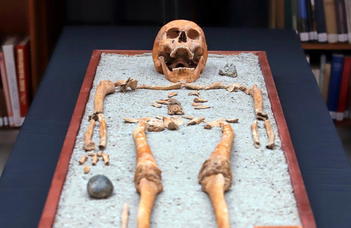 L’énigmatique sépulture d’un médecin romain découverte en Hongrie (Le Monde)