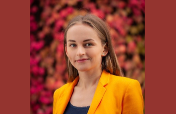 Stina Aava misszióvezető-helyettes előadása.