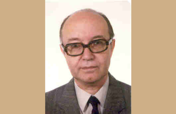 Elhunyt Hollós Attila