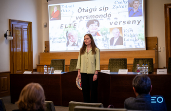 Ötágú síp: versmondó és esszéíró verseny a felsőoktatási intézmények hallgatóinak