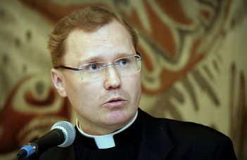 Szuromi Szabolcs Anzelm O.Praem professzor előadása.