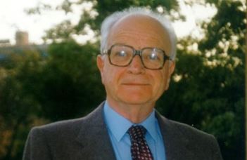 Elhunyt Péter Mihály
