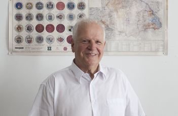 „Nem lehet megfizetni, ha az embernek az a hobbija, ami a szakmája” (ujkor.hu)