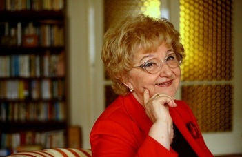 Görög Ibolya előadása a Navratil Ákos Szakkollégium szervezésében.